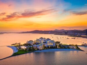 HÀ NỘI – TRÀ CỔ – MÓNG CÁI - HÀ NỘI