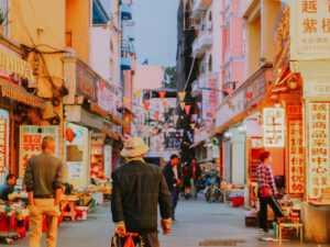 HÀ NỘI – TRÀ CỔ – MÓNG CÁI – ĐÔNG HƯNG - HÀ NỘI